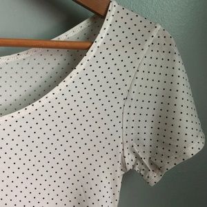 basic polka dot tee